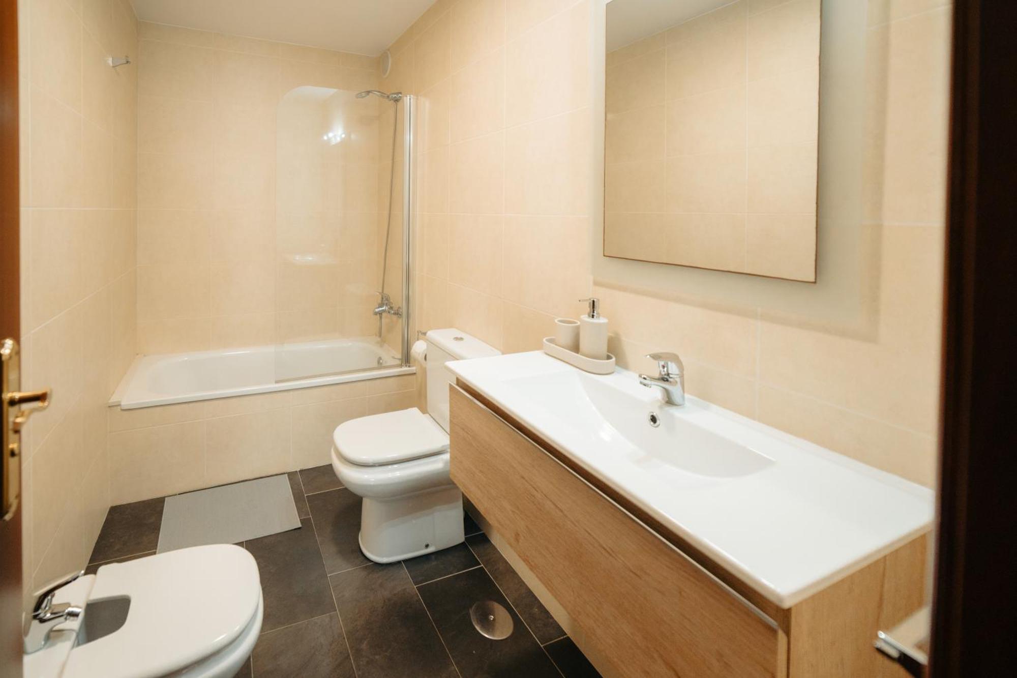 Moderno Apartamento En El Camino De Fisterra Negreira Luaran gambar